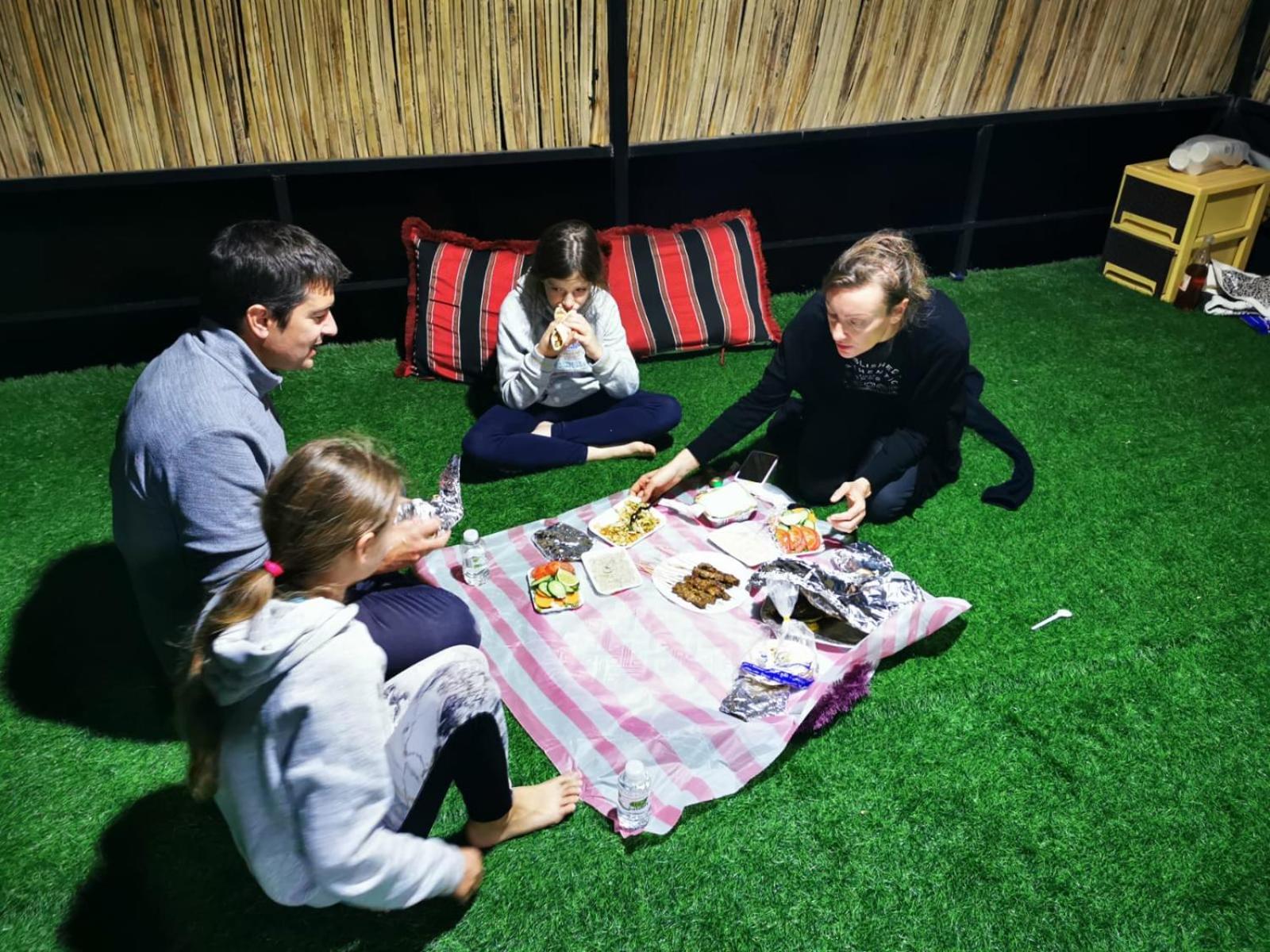 Bedouin Nights Camp Hotel Al Wāşil Værelse billede