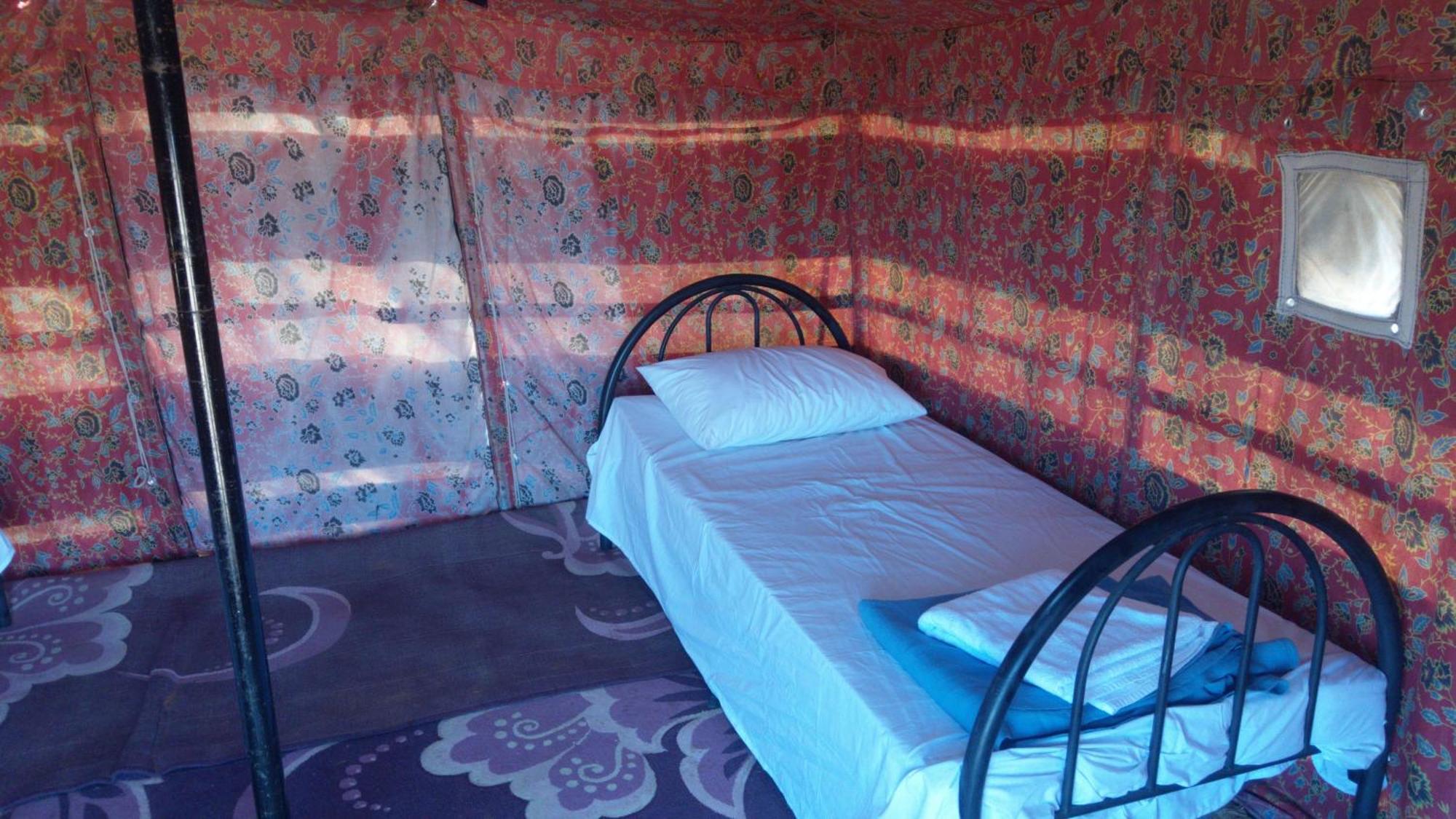 Bedouin Nights Camp Hotel Al Wāşil Værelse billede